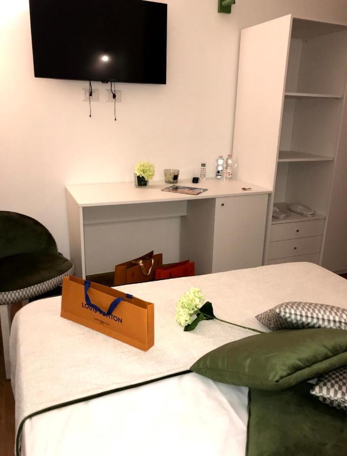B&B Home Flowers Milano Екстериор снимка